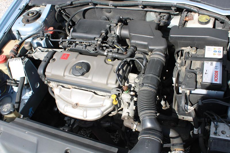 Citroën Xsara (2001) 1.4i VELICE ZACHOVALÝ STAV - fotka 18 z 19