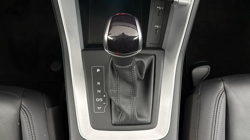 Audi Q3 1.5 35 TFSI S Tronic - fotka 25 z 29