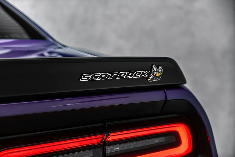 Dodge Challenger SCAT PACK wide body EU - fotka 11 z 24