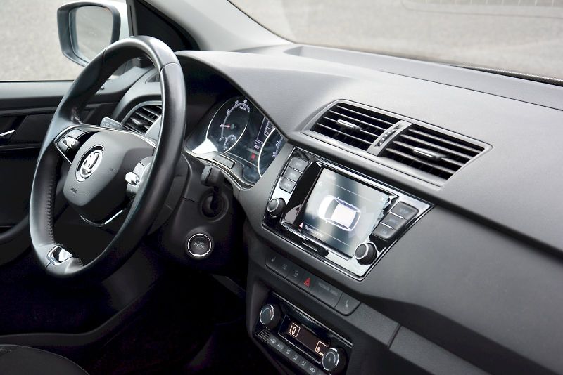 Škoda Fabia (2022) Combi 1.0 TSI 70 kW Ambition T - fotka 11 z 22
