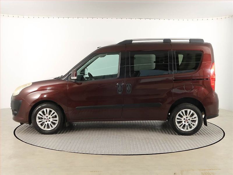 Fiat Dobló (2014) 1.6 MultiJet, 5Míst, SR, DPH - fotka 3 z 19