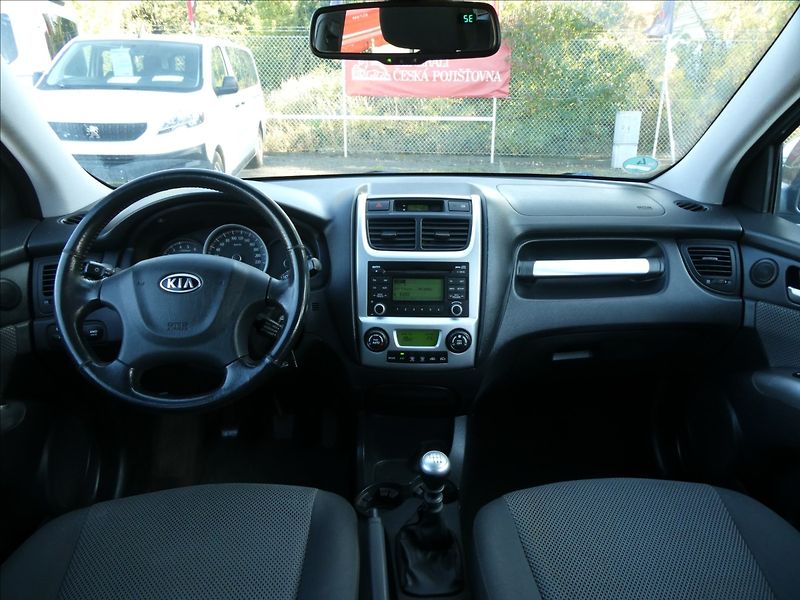 Kia Sportage 2,0 CRDi 110kW 1.MAJITEL, 4x4 - fotka 22 z 40