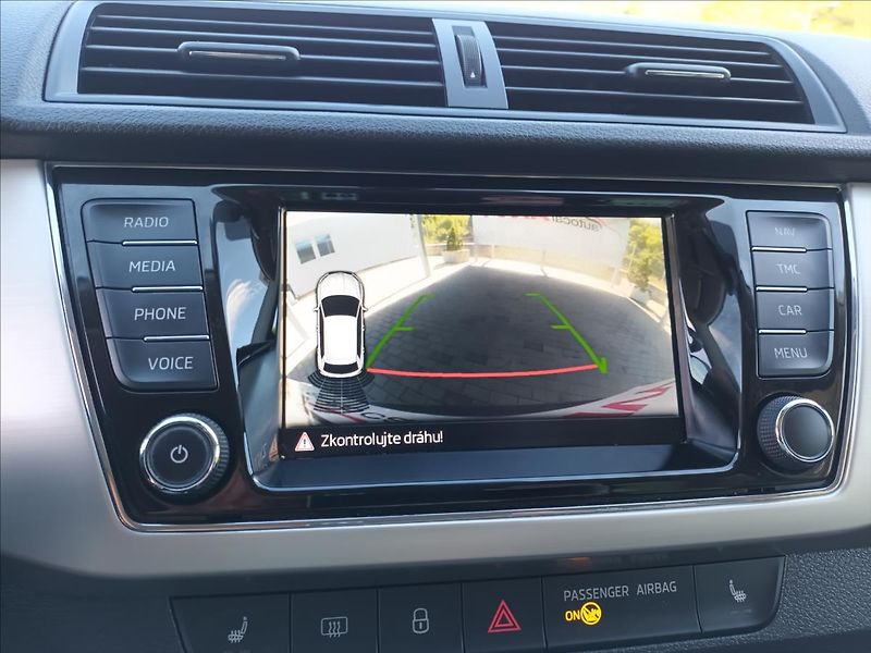 Škoda Fabia 1,0 TSI,81KW,DSG,STYLE,TAŽNÉ, - fotka 38 z 46