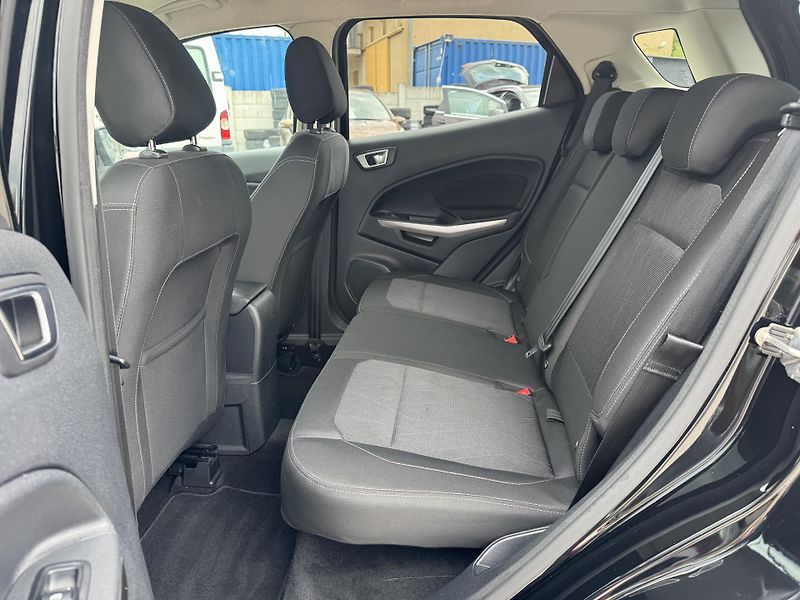 Ford EcoSport (2018) 1.0 92KW 1.Majitel REZERVACE! - fotka 27 z 37