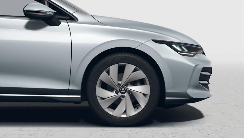 Volkswagen Golf Variant (2026) 1,5 eTSI 7DSG mHEV  People - fotka 6 z 9