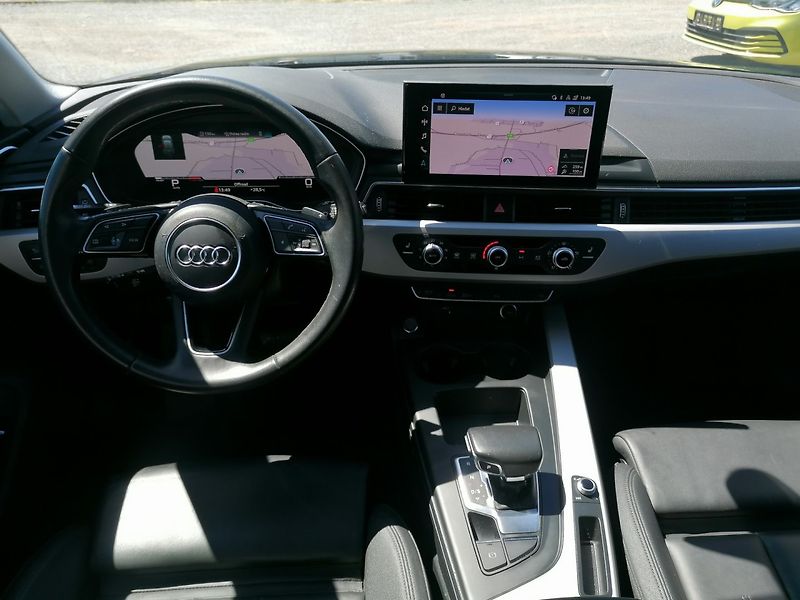Audi A4 (2023) 2.0 35 TFSi S-Tronic Virtual - fotka 8 z 32