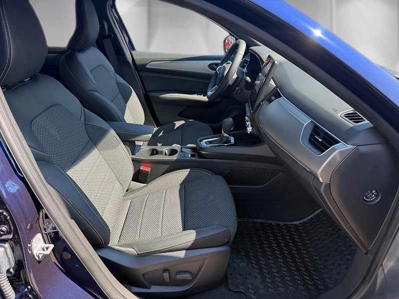 Renault Arkana (2026) 1,6 SCe E-Tech 105 kW Techno - fotka 22 z 24
