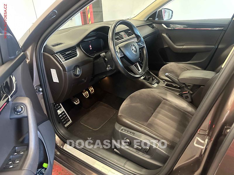 Škoda Octavia (2018) 2.0TDI, ČR, navi, LED, autoAC - fotka 3 z 3