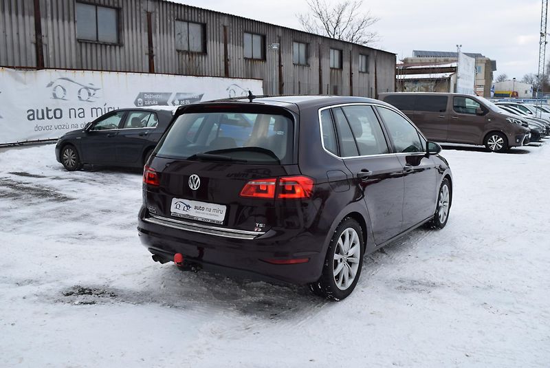 Volkswagen Golf Sportsvan (2018) 1.4TSI 92kw HIGHLINE BMT NAVI - fotka 8 z 50