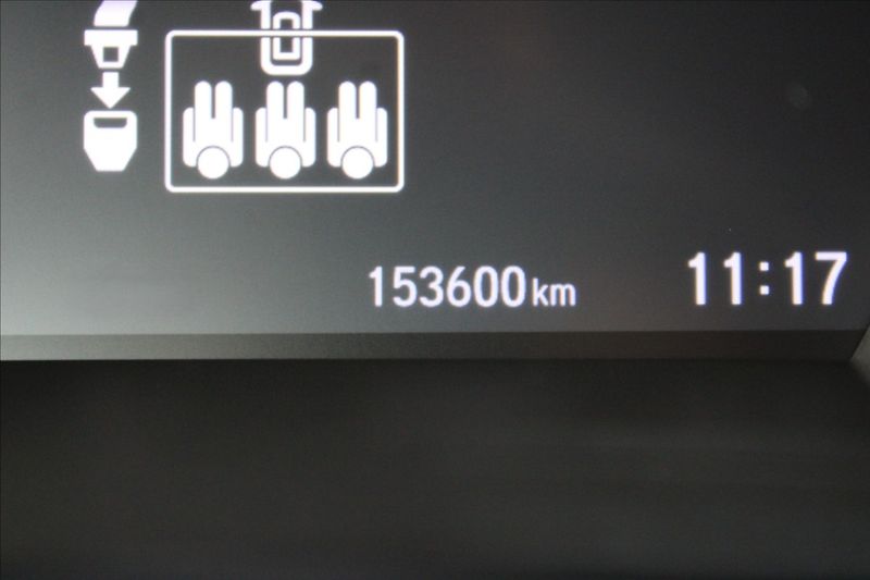 Honda CR-V 2,0 i  DPH,A/T,4x4,EXECUTIVE - fotka 9 z 47