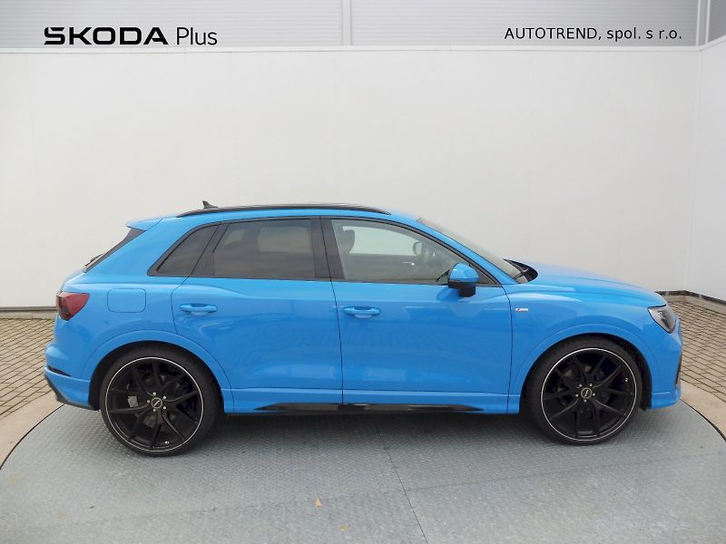Audi Q3 (2023) 35 TFSI 110kW S-tronic, S-line - fotka 25 z 26