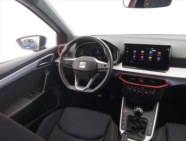 Seat Arona (2025) FR 1.0 TSI - fotka 7 z 21