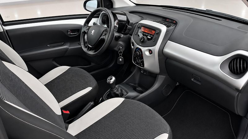 Peugeot 108 (2016) - fotka 15 z 23