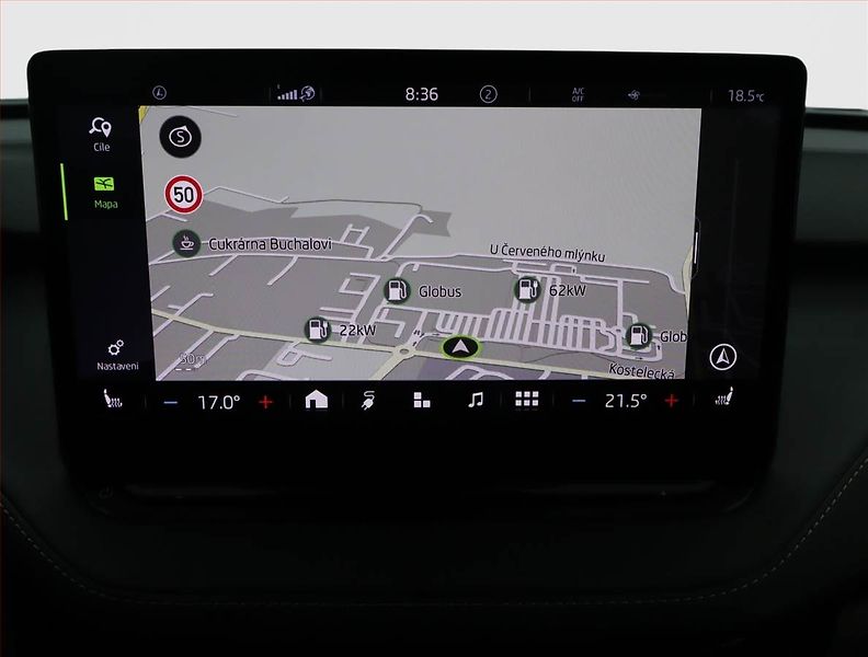 Škoda Enyaq (2021) Sportline 60 (62 kWh), SoH 90% - fotka 15 z 19