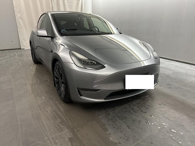 Tesla Model Y PERFORMANCE 393kw SOH 92,9% - fotografie inzerátu