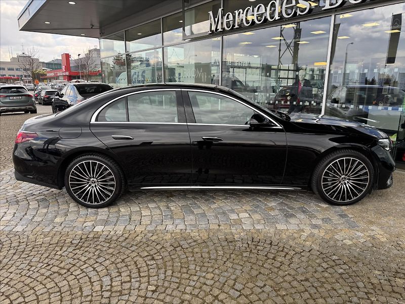 Mercedes-Benz Třídy E E 450 4M*AMG paket*TOP - fotka 36 z 43