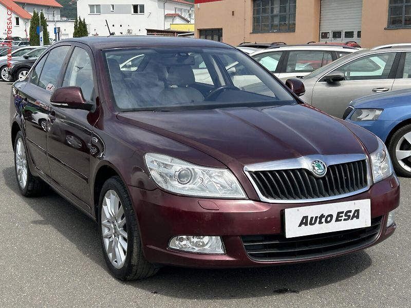 Škoda Octavia (2012) 2.0 TDi, ČR, L&K, servis - fotografie inzerátu