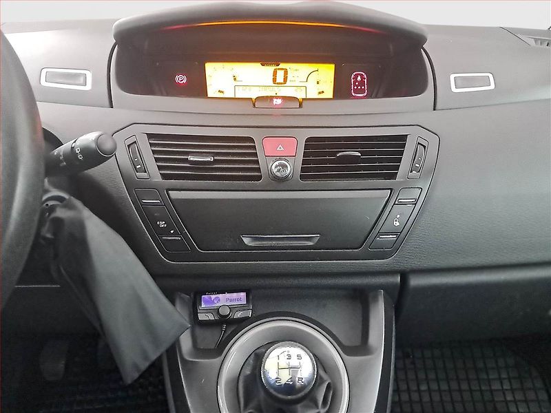 Citroën C4 Picasso (2007) 1.8 i, nová STK, Tažné - fotka 11 z 18