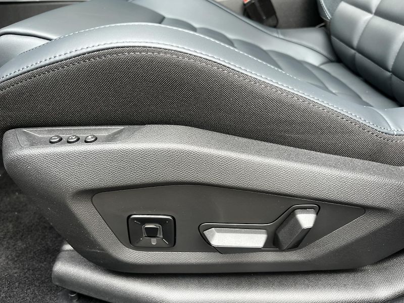 Citroën C5 Aircross (2026) MAX Hybrid 145k Automatic - fotka 9 z 29
