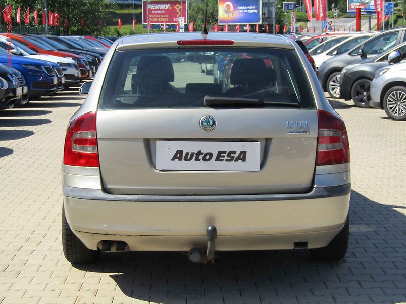 Škoda Octavia (2005) 1.9TDi, Ambiente - fotka 5 z 15