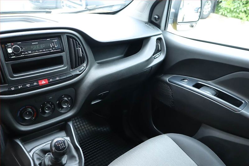 Fiat Dobló (2017) Maxi 1.6 MultiJet, SR - fotka 8 z 16