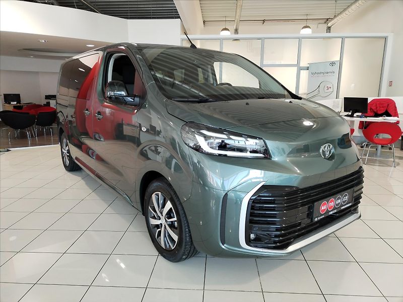 Toyota ProAce Verso 2.0 DIESEL 6MT L1  FAMILY 8s - fotka 3 z 14