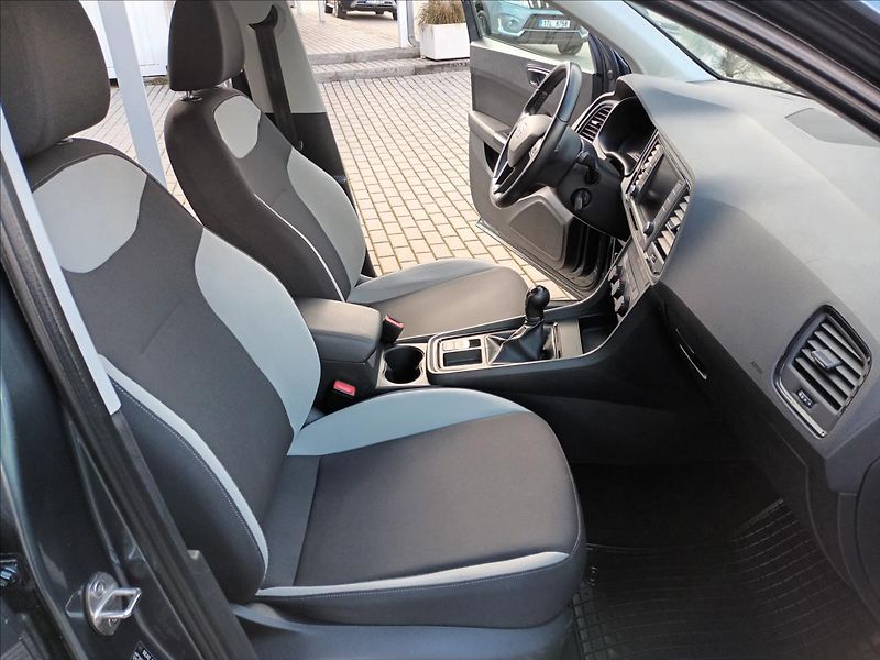 Seat Ateca 1,0 TSI,85KW,NAVI,ROZVODY, - fotka 24 z 44
