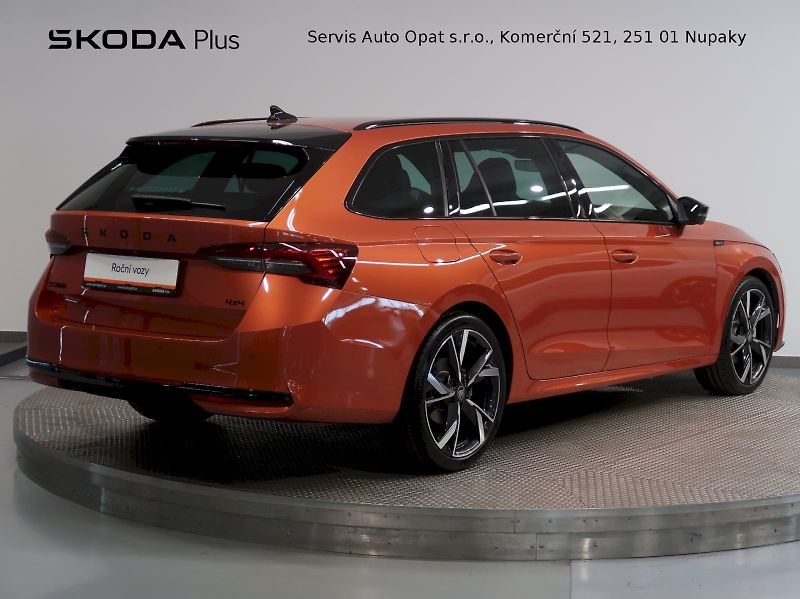 Škoda Octavia (2026) SPORTLINE 2.0TSI 150KW 4x4 DSG - fotka 2 z 43