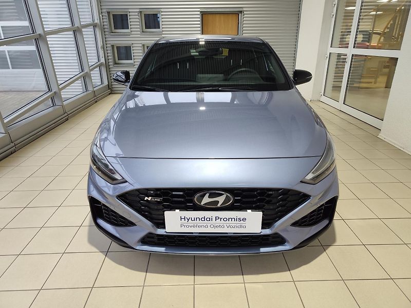 Hyundai i30 (2024) 1.0T-GDi 74kW N-line AT - fotka 6 z 21