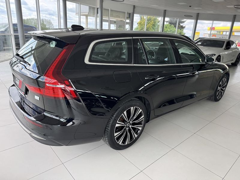 Volvo V60 T6 AWD Recharge*REZERVACE! - fotka 5 z 38