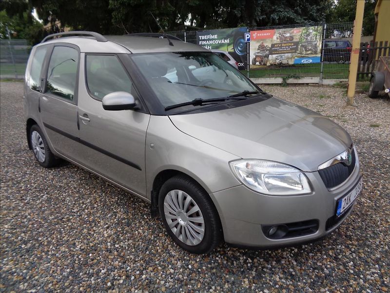 Škoda Roomster 1,4 - fotka 1 z 17