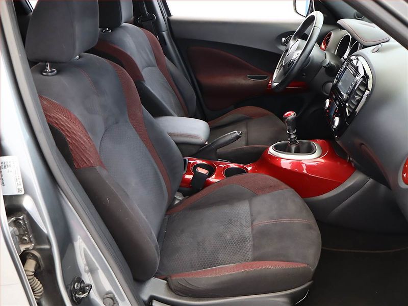 Nissan Juke (2015) 1.2 DIG-T, Navi, Tempomat - fotka 7 z 17