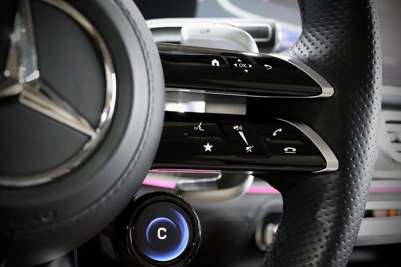 Mercedes-Benz GLE Coupé 53 AMG 4MATIC+ 320 kW - fotka 30 z 53