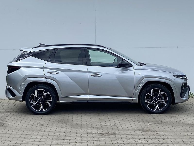 Hyundai Tucson 1.6 T-GDi 118kW DCT AWD N-Line - fotka 3 z 20