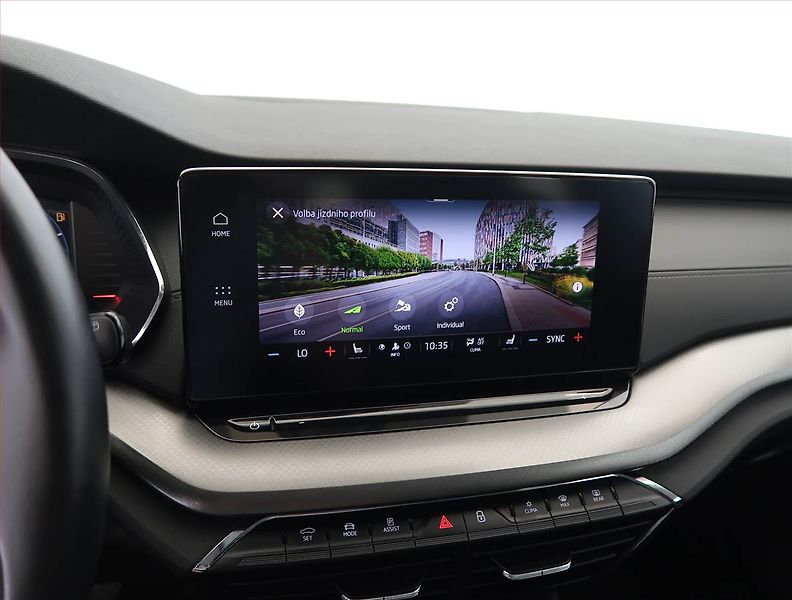 Škoda Octavia (2022) Ambition 2.0 TDI, Automat - fotka 21 z 30