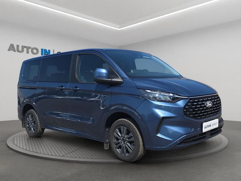 Ford Tourneo Custom (2024) Titanium 2.0 EcoBlue L1, záruk - fotka 3 z 25