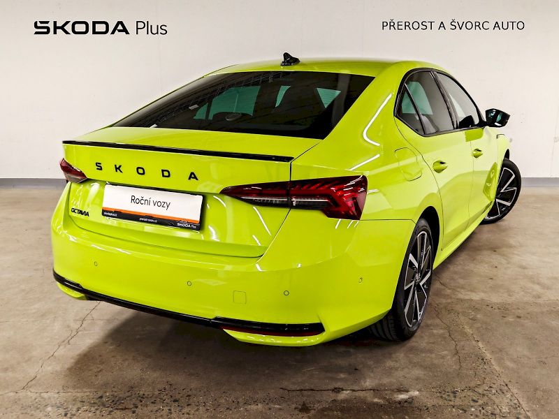 Škoda Octavia (2025) 1.5 TSI 110 kW DSG Sportline - fotka 2 z 33