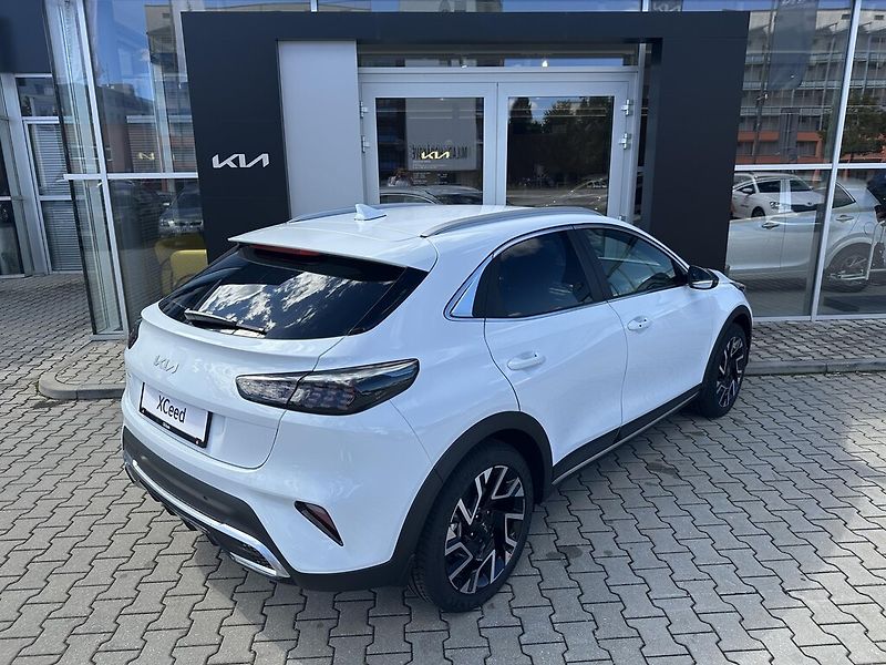 Kia XCeed (2026) 1,6 T-GDi 7DCT 132 kW STEEL ED - fotka 3 z 6