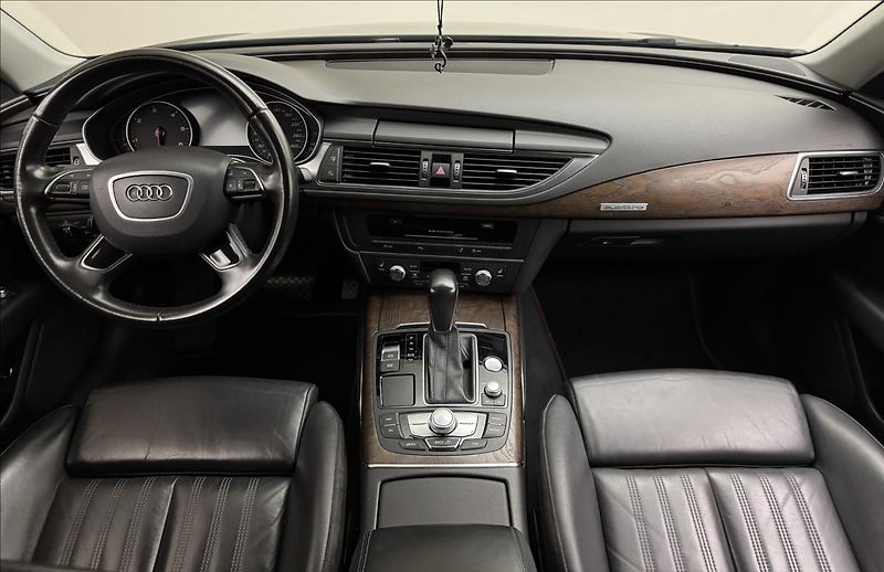 Audi A7 3,0 TDi LED ACC KŮŽE NZ.TOP CZ - fotka 8 z 49