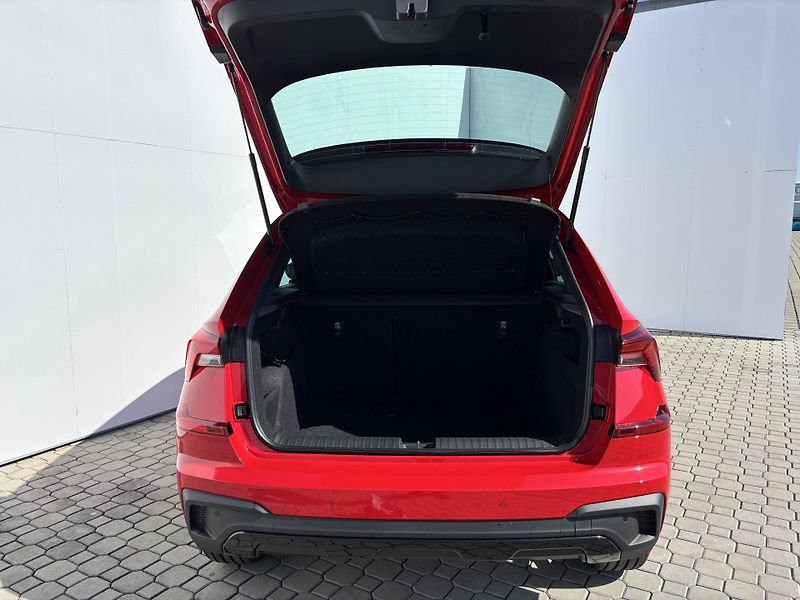 Škoda Kamiq (2026) Monte Carlo 7DSG 1,0TSI - fotka 22 z 22