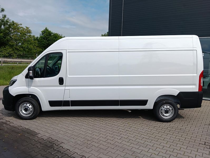 Peugeot Boxer (2026) Furgon 3500 L3H2 HDi 140k MAN6 - fotka 4 z 18