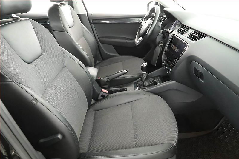 Škoda Octavia (2017) Ambition 2.0 TDI, Serv.kniha - fotka 7 z 19