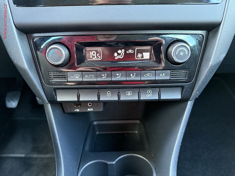 Škoda Rapid (2015) 1.2TSi, ČR, Ambition, TZ - fotka 13 z 14