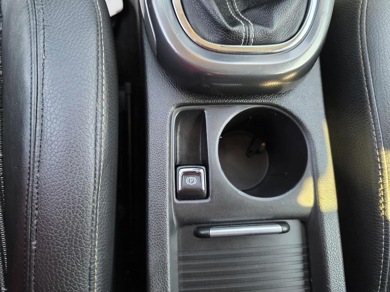 Opel Astra (2011) 1.7 CDTi,SERVISNÍ KN. DOL KM. - fotka 21 z 29