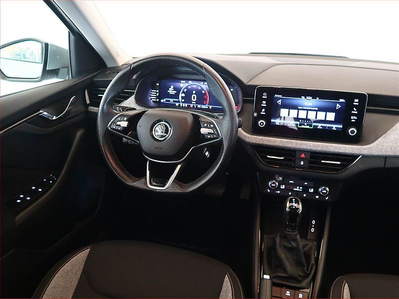 Škoda Kamiq (2024) 1.0 TSI - fotka 7 z 18