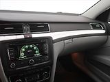 Škoda Superb (2010) Elegance 2.0 TDI, Automat - náhled 10