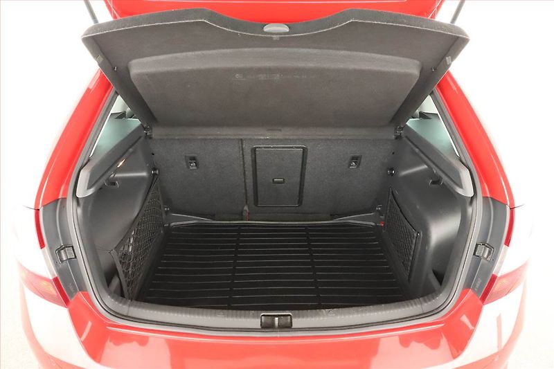 Škoda Rapid (2017) Spaceback 1.4 TDI, Automat - fotka 14 z 15