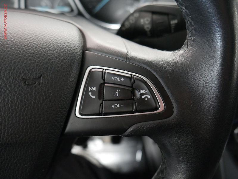 Ford Kuga (2018) 1.5EB, Navi, TZ - fotka 15 z 20