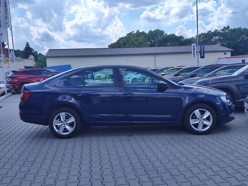 Škoda Octavia 1.6 TDI/81kW Ambition - fotka 4 z 22