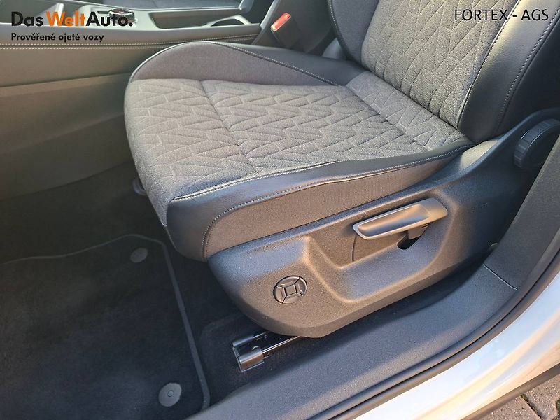 Volkswagen Tayron (2026) 2.0 TDI,142kW,DSG,4x4,Matrix,T - fotka 10 z 34